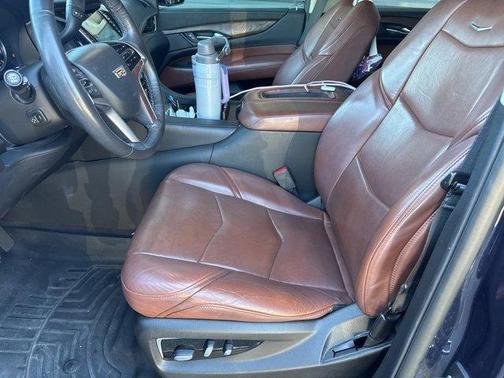 2019 Cadillac Escalade ESV Premium Luxury