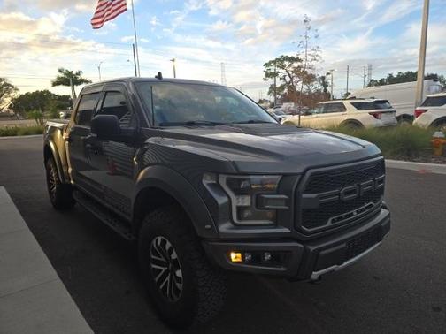 2020 Ford F-150 Raptor