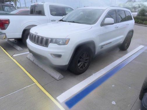 2016 Jeep Grand Cherokee Laredo
