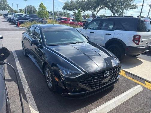 2022 Hyundai SONATA SEL