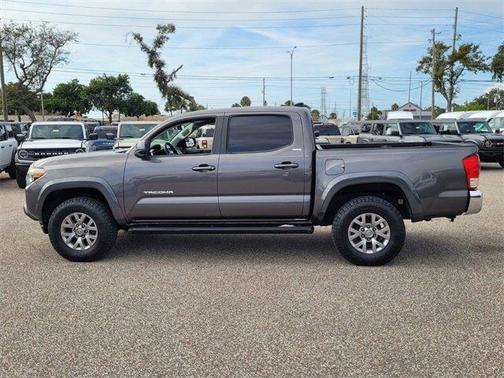 2016 Toyota Tacoma SR5