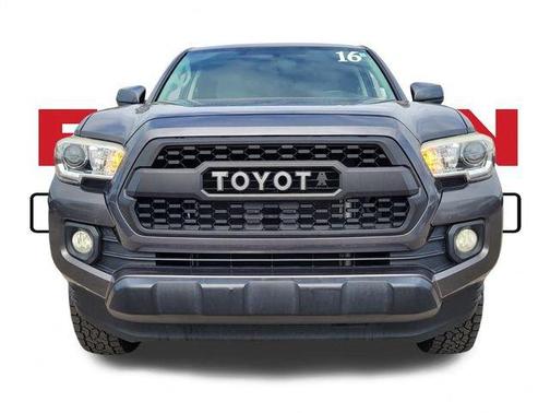 2016 Toyota Tacoma SR5