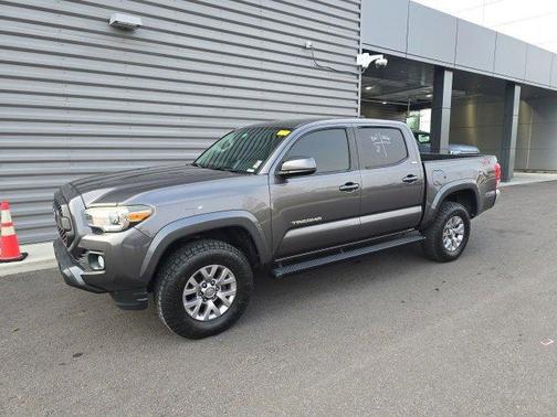 2016 Toyota Tacoma SR5