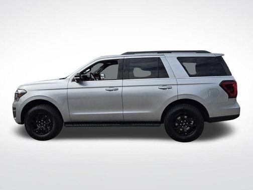 Iconic Silver Metallic 2023 Ford Expedition Timberline
