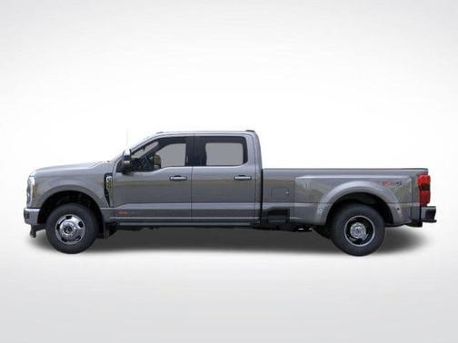 Carbonized Gray Metallic 2026 Ford F-350 Lariat Super Duty