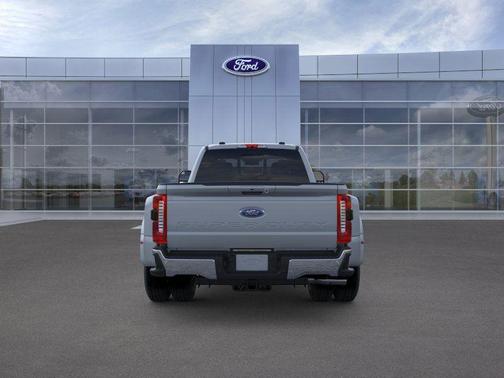 2026 Ford F-350 Lariat Super Duty