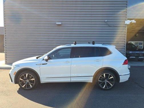 2022 Volkswagen Tiguan 2.0T SEL R-Line