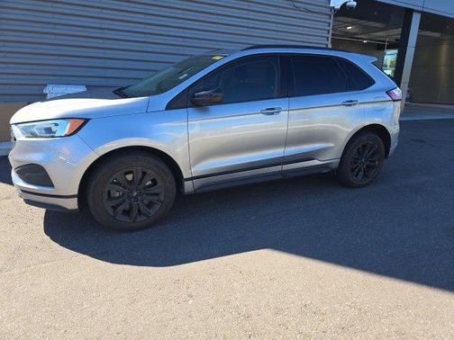 2023 Ford Edge SE