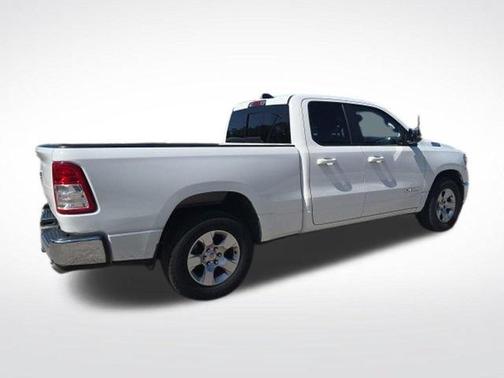 Bright White Clearcoat 2022 RAM 1500 Big Horn
