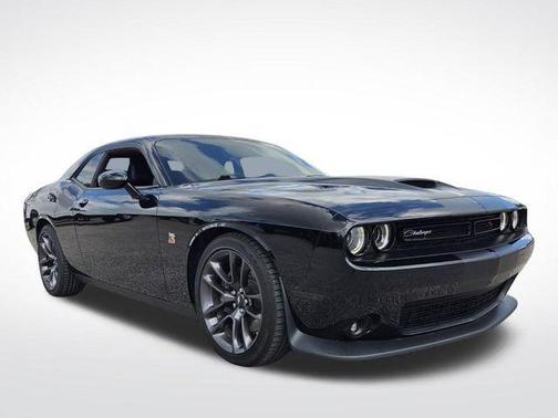 Pitch Black Clearcoat 2023 Dodge Challenger R/T Scat Pack