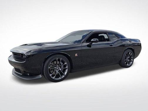 Pitch Black Clearcoat 2023 Dodge Challenger R/T Scat Pack