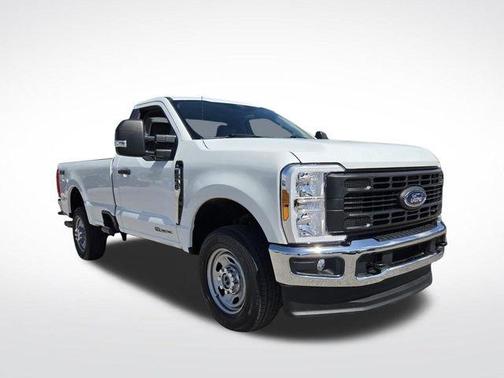 Oxford White 2023 Ford F-350 XL