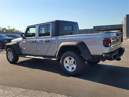 2020 Jeep Gladiator Sport