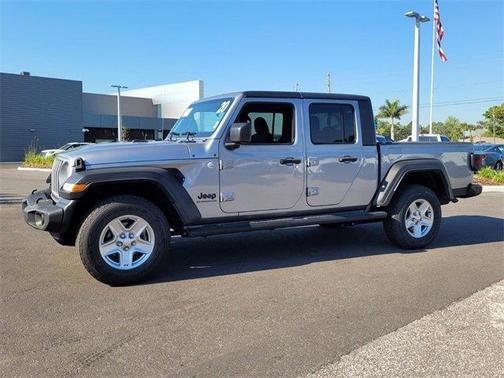 2020 Jeep Gladiator Sport