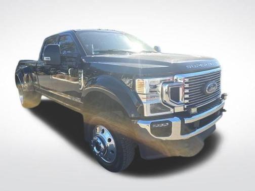 2022 Ford F-450 Lariat