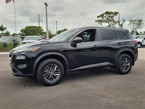 2021 Nissan Rogue S