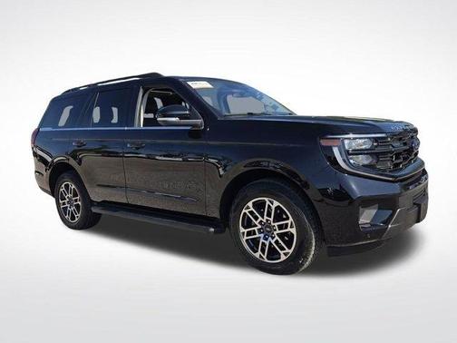 Black Metallic 2025 Ford Expedition Active