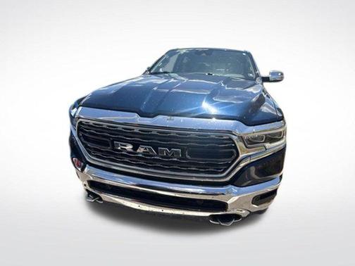 Patriot Blue Pearlcoat 2021 RAM 1500 Limited