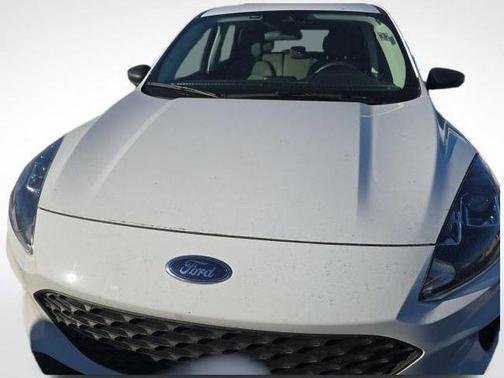 2022 Ford Escape S