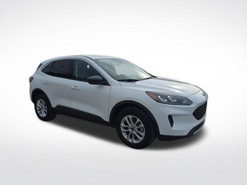 Star White 2022 Ford Escape SE