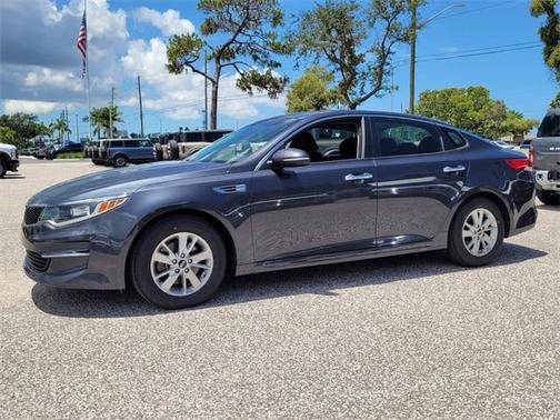 2017 Kia Optima LX