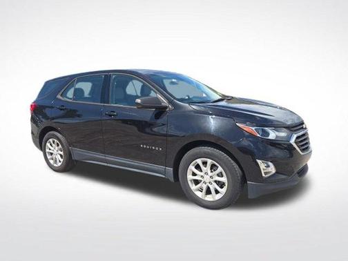 Mosaic Black Metallic 2019 Chevrolet Equinox LS