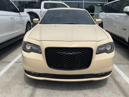 2020 Chrysler 300 S
