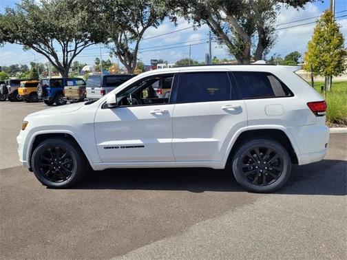 2018 Jeep Grand Cherokee Altitude