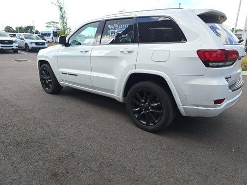2018 Jeep Grand Cherokee Altitude