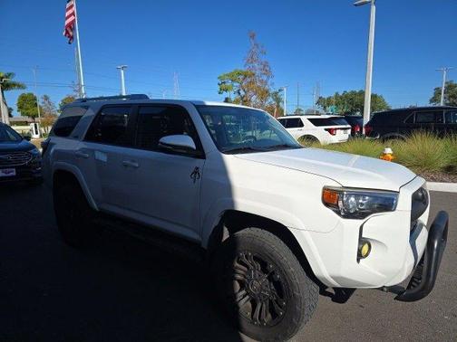 2017 Toyota 4Runner SR5 Premium