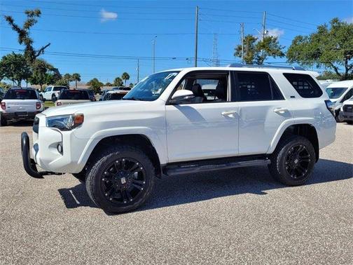 2017 Toyota 4Runner SR5 Premium