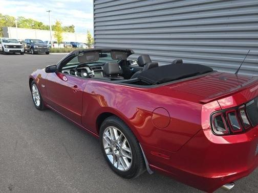 2014 Ford Mustang GT Premium