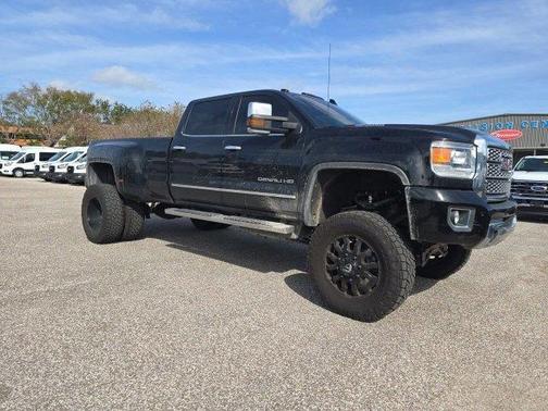 2018 GMC Sierra 3500 Denali