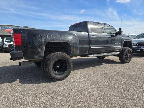 2018 GMC Sierra 3500 Denali