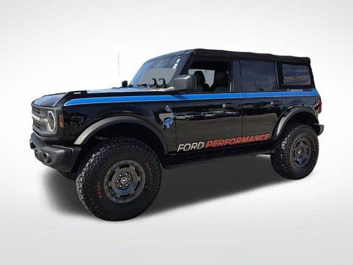 Shadow Black 2024 Ford Bronco Black Diamond