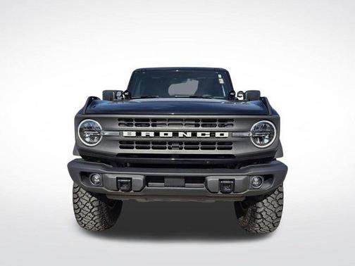 Shadow Black 2024 Ford Bronco Black Diamond