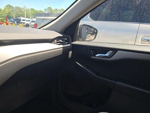 Ingot Silver 2020 Ford Escape SEL