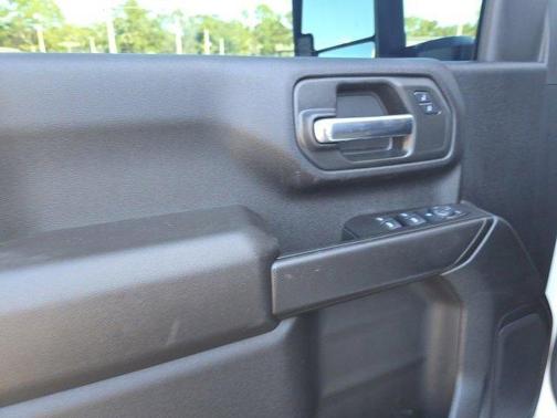 2025 Chevrolet Silverado 2500 Custom