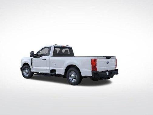Oxford White 2026 Ford F-250 XL