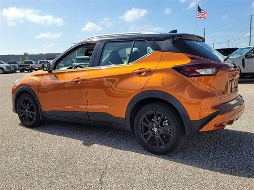 2021 Nissan Kicks SV
