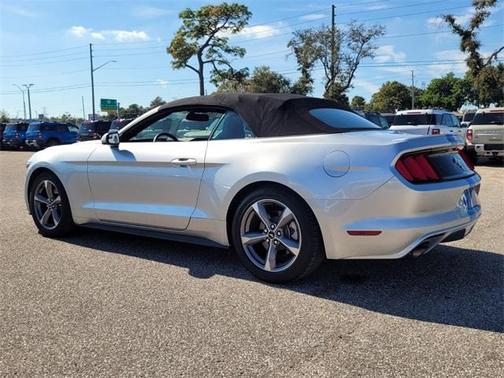 2017 Ford Mustang V6
