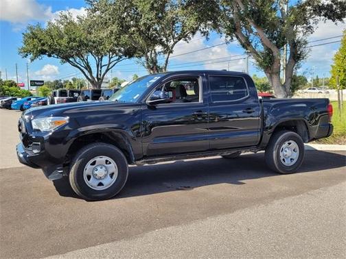 2022 Toyota Tacoma SR