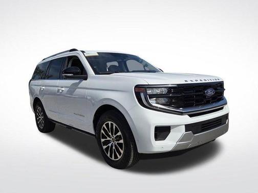 Oxford White 2025 Ford Expedition Platinum
