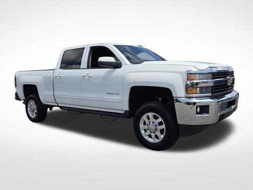 Summit White 2015 Chevrolet Silverado 2500 LT