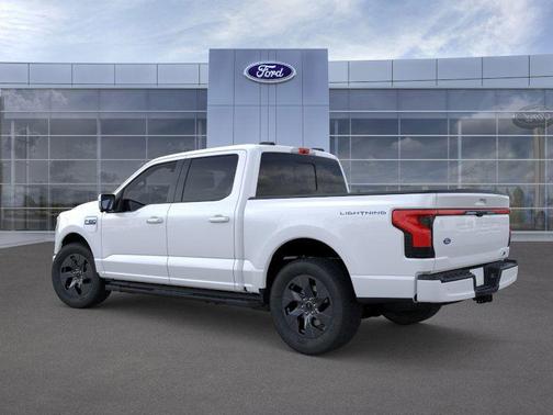 2025 Ford F-150 Lightning LARIAT