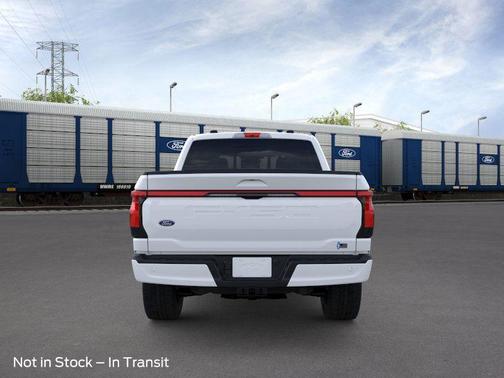 2025 Ford F-150 Lightning LARIAT
