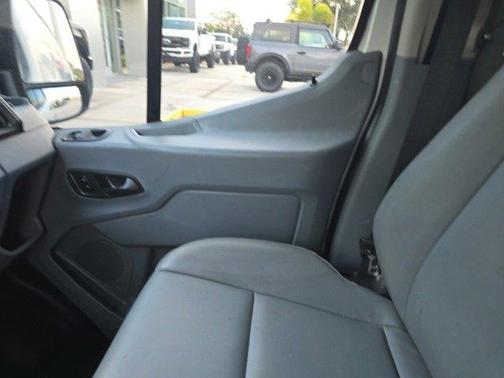 2016 Ford Transit-250 Base