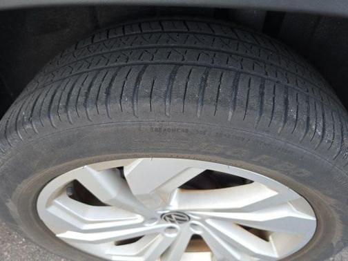 2021 Volkswagen Atlas Cross Sport 3.6L V6 SE w/Technology