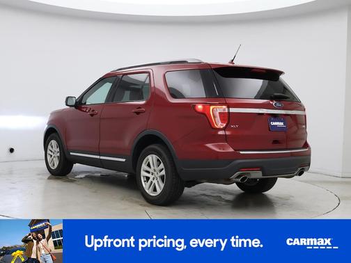 Red 2018 Ford Explorer XLT