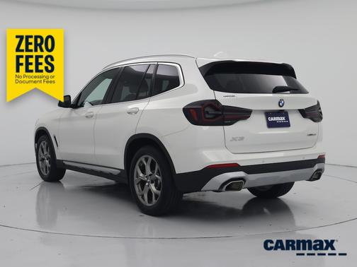 White 2022 BMW X3 XDrive30i